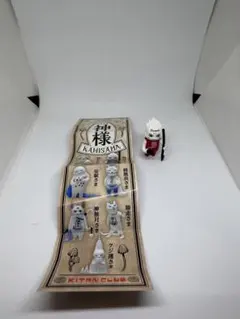 ヒグチユウコ　神様ガチャのサムネイル