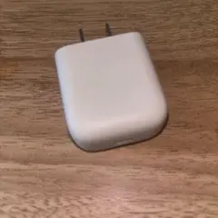 電源アダプター ホワイト TYPE C