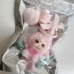 ピンクのキャラクター ストラップ*⑅︎୨୧┈︎┈︎┈︎┈︎୨୧⑅︎*
