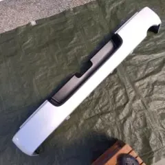 やーた３号様専用 ハイエース リアバンパー 【色・070 ホワイトパール】手渡し