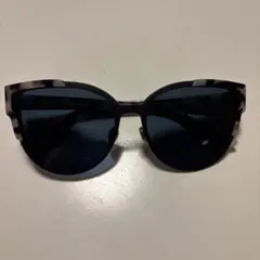 Christian Dior サングラス キャットアイ ブラック - メルカリ