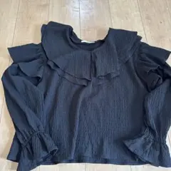 SLY フリルトップス　フリルブラウス　ブラック　検moussy