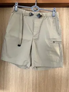 UNIQLO　ユニクロ　ユーティリティアクティブショートパンツ