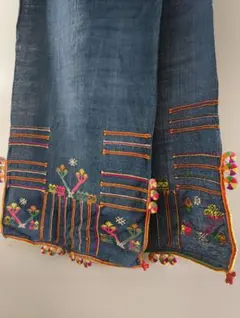 Item thumbnail for item 84fc7038-cafb-49e7-bf65-bdb9dce3986a