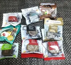 【まとめ売り】リプトンストラップ　ミニチュア　食玩　お菓子　ショコラ　9個