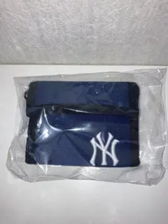 新品未使用　MLB New York Yankees ヤンキース 3つ折り財布