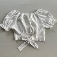 ホワイト クロップドトップス パフスリーブ