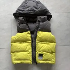 BeBe ダウンベスト サイズ110 グレー/イエロー