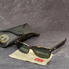 Ray-Ban New Wayfarer RB2132 Sunglassesのサムネイル