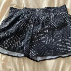 ギャップ　トレーニングパンツ　L タグつきのサムネイル