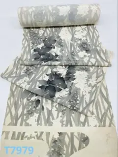 色無地小紋 ぼかし染 紋意匠 山本唯与志 正絹 反物 色無地小紋 ぼかし染 紋意匠 山本唯与志 落款入り 正絹 反物 2025