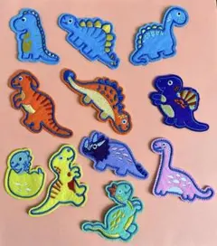 恐竜刺繍ワッペン11枚セット
