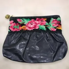 Item thumbnail for item 0cf23638-e212-435a-b964-3fad1ad7da5e