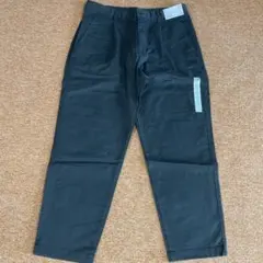 未使用品　UNIQLO ユニクロ　ワイドフィットチノ　88cm ダークグリーンのサムネイル