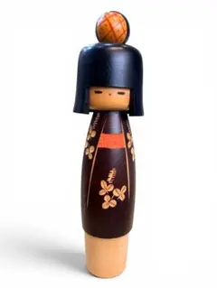 作家 着物 少女 童子 一刀彫 人形 郷土玩具 農民美術 創作こけし 木彫り 銘 内閣総理大臣賞受賞作家 かずを作 少女 こけし 木地玩具 箱付き 伝統