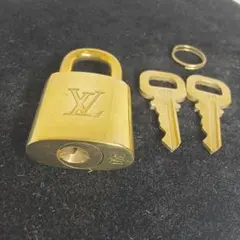 【美品✨】ルイ・ヴィトン LV パドロック 南京錠のサムネイル