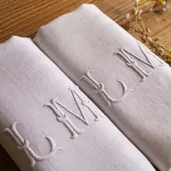 66】フランス アンティーク リネン ナプキン 2枚 イニシャル刺繍 ダマスク織