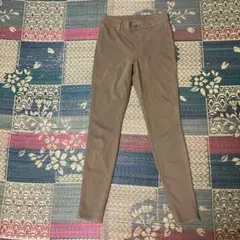 ベージュ スキニー