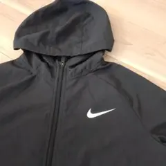 Nike フード付き ジャケット ブラック