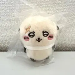 ちいかわ　ラッコ　おすわりぬいぐるみ