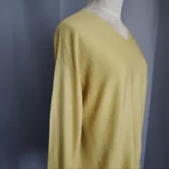 I.T'S. international イエローニットセーター