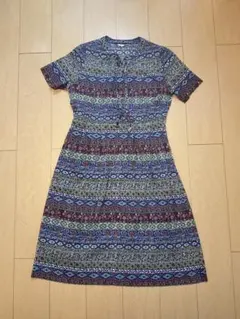 総柄半袖ワンピース