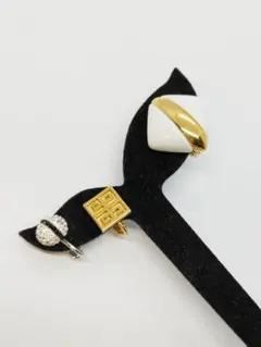 スワロフスキー　ジバンシー　Monet（ 片耳用 ）イヤリング　3点セット