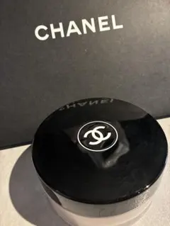 CHANEL】レ ゼクスクルジフ フレッシュ ボディクリーム 150g - メルカリ