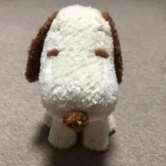 犬の形のぬいぐるみ 約20cm