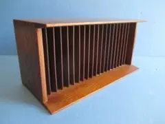 KALMAR Designs CDラック ミッドセンチュリー 縦置き・横置き可 KALMAR Designs CDラック ミッドセンチュリー 縦置き・横置き可 - メルカリ