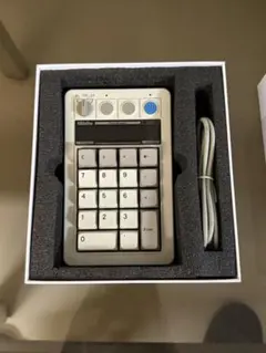 8BitDo Retro Numpad メカニカルテンキー 本体のサムネイル