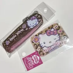 新品未使用ヒョウ柄ハローキティ　コーム&ステッカー2点セット