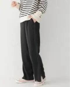 スリット ワイドパンツ