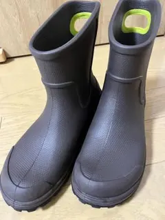 Crocs ブラウン 長靴 Mサイズ　蛍光緑　レインシューズのサムネイル