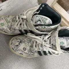 adidas ジェレミースコット JEREMY SCOTT