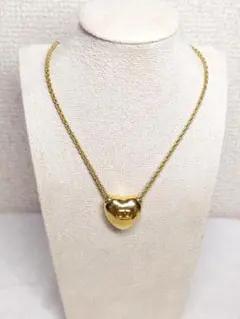 VALENTINO ハートモチーフ ネックレス ゴールドカラー