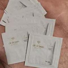 クレ・ド・ポー ボーテ ムースネトワイアントA n 1g 15包