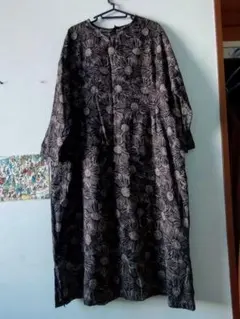 綿麻混　インド綿　ロングワンピース　Ｆ　タグ無し試着保管品　裏地あり