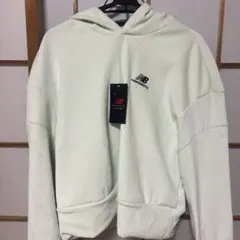 New Balance ミントグリーン パーカー
