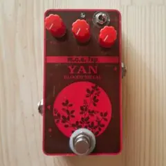 Item thumbnail for item 1b3f8a7f-1485-4af2-af0e-ff44e85a381f