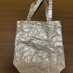 SHIRO シロ　ギフトバッグ　ショッパー　シルバー　シワ加工　プレゼント