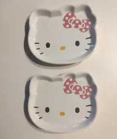 ハローキティ　ダイカット　プレート　2枚セット