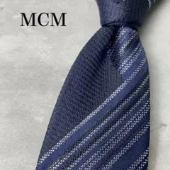 み*ち様 美品 MCM ワンポイント 銀糸 ストライプ ネクタイ ネイビー 紺のサムネイル