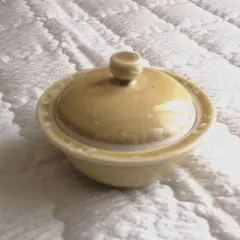 花柄 蓋付き容器 陶製小物入れ 北欧テイスト ヴィンテージ