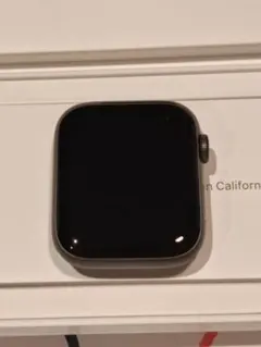 Apple Watch Series 6、44mm、アルミ