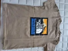 THE NORTH FACE Tシャツ ベージュ　Mのサムネイル