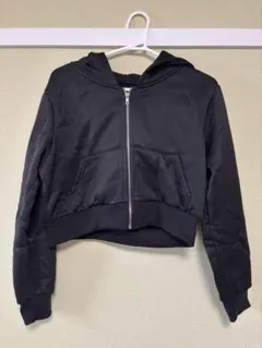 SHEINE ブラック クロップドパーカー フード付き