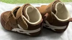 アシックス　ベビーシューズ