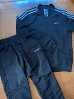 adidas ジャージ 上下セット　黒色160サイズ