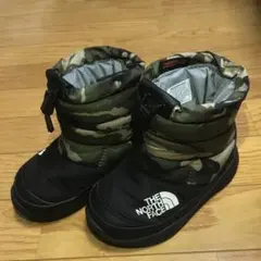 THE NORTH FACE 17センチ冬用ブーツ カモフラージュ/ブラック